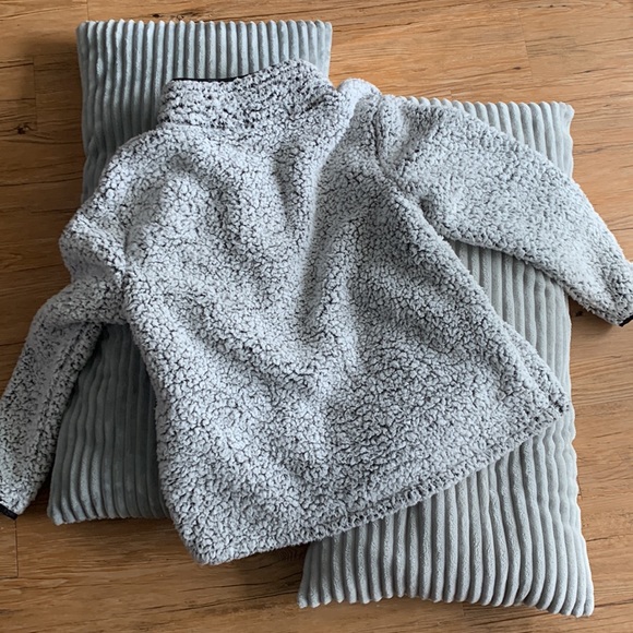 💕VS PINK FLEECE💕 - Picture 2 of 15